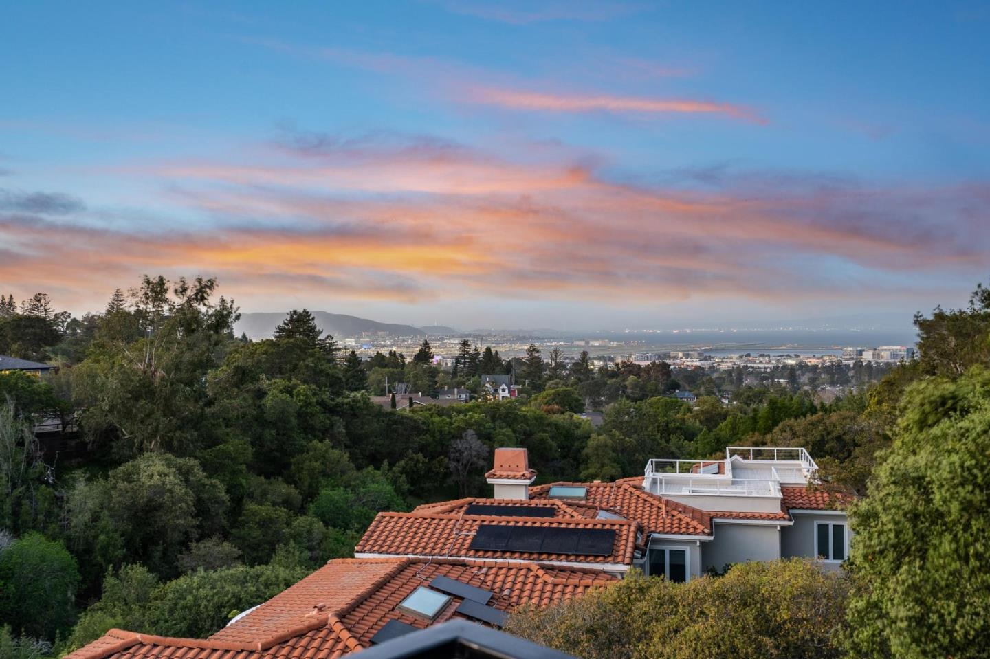 Detail Gallery Image 48 of 48 For 2620 Summit Dr, Burlingame,  CA 94010 - 4 Beds | 3/1 Baths