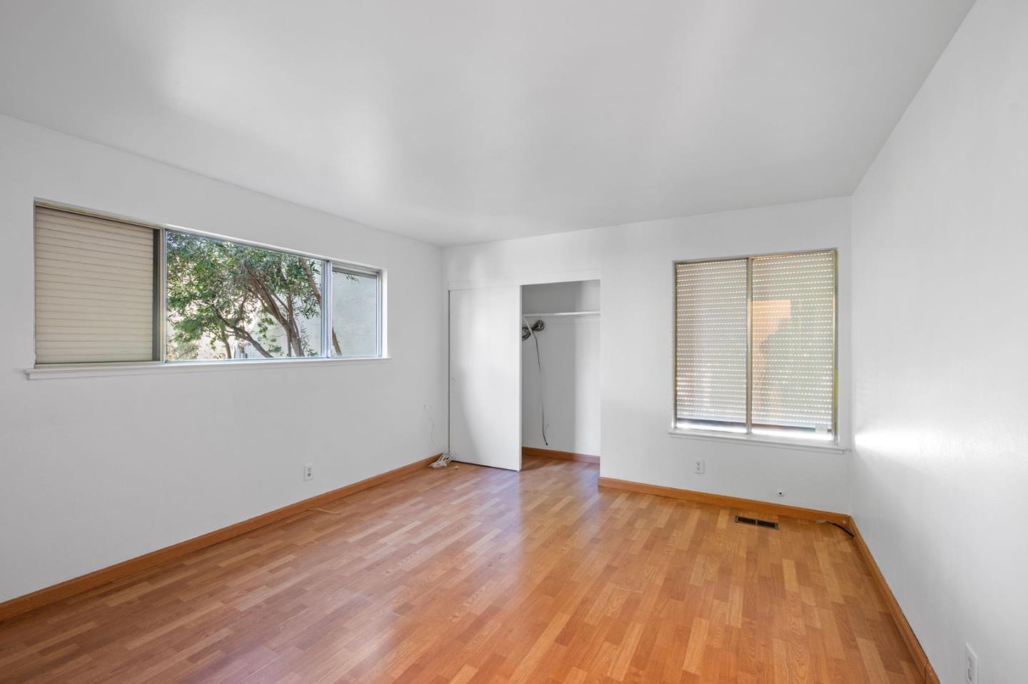 Detail Gallery Image 10 of 25 For 6267 Royal Oak Ct, San Jose,  CA 95123 - 4 Beds | 2 Baths