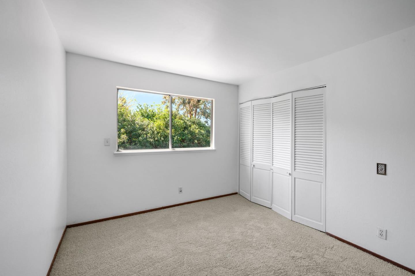 Detail Gallery Image 20 of 25 For 6267 Royal Oak Ct, San Jose,  CA 95123 - 4 Beds | 2 Baths