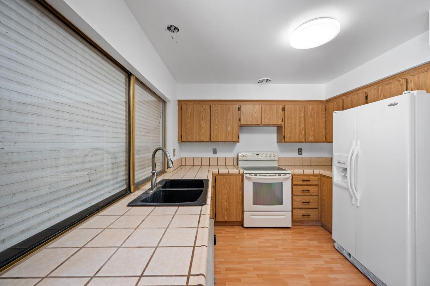 Detail Gallery Image 8 of 25 For 6267 Royal Oak Ct, San Jose,  CA 95123 - 4 Beds | 2 Baths