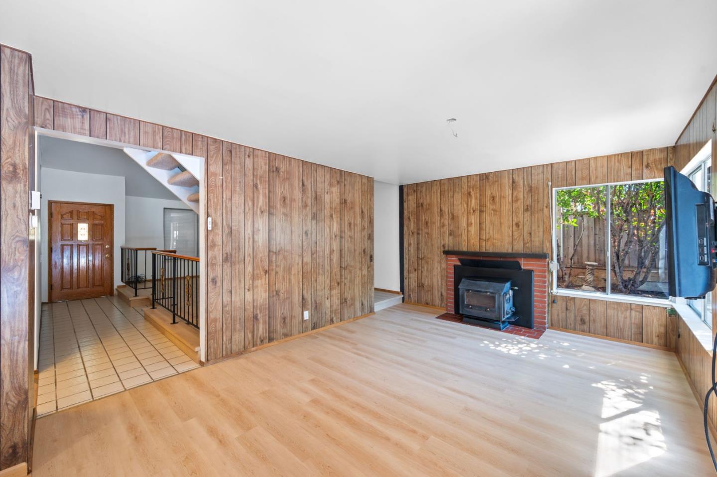 Detail Gallery Image 9 of 25 For 6267 Royal Oak Ct, San Jose,  CA 95123 - 4 Beds | 2 Baths