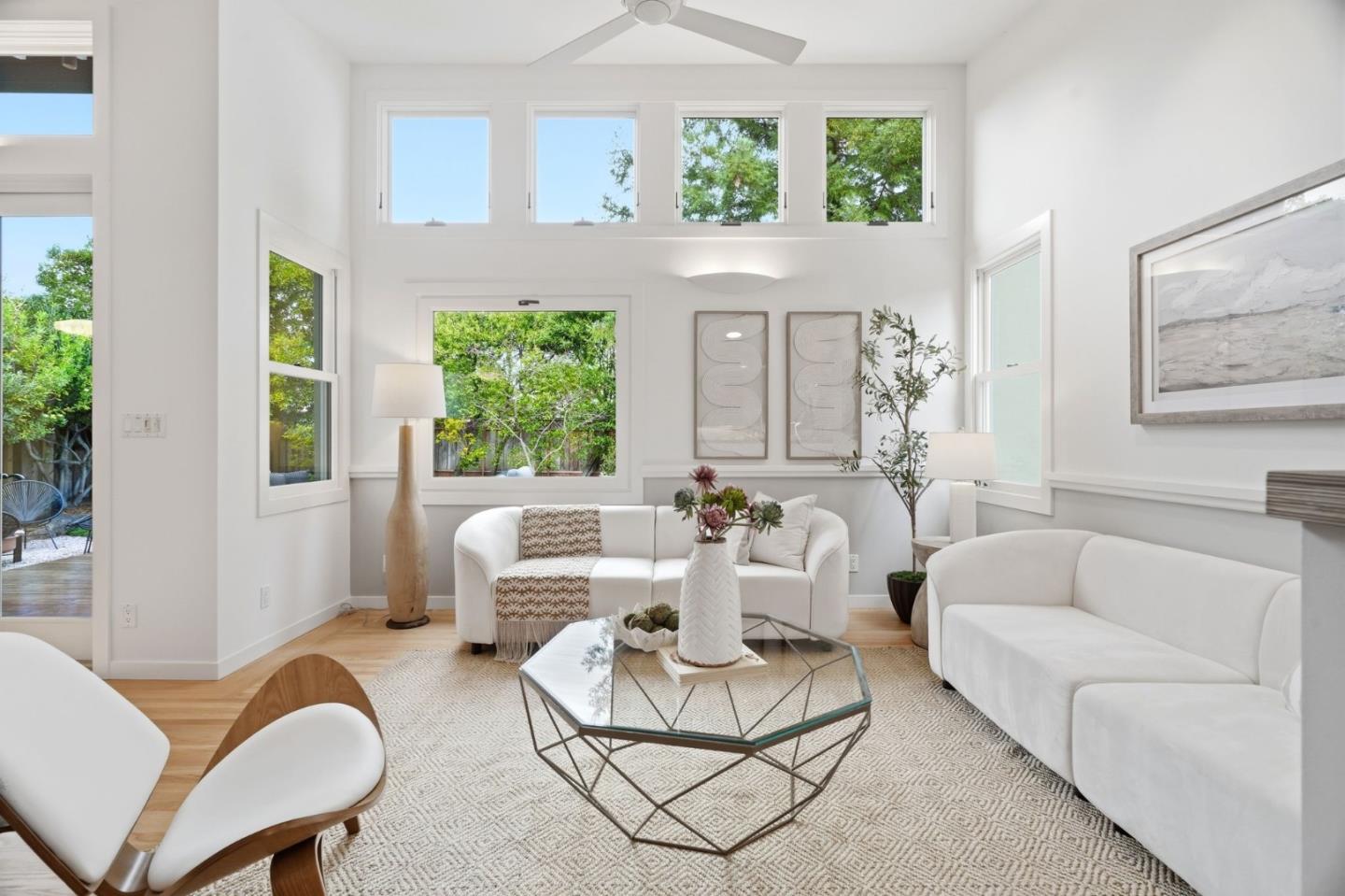 Detail Gallery Image 8 of 31 For 2703 South Ct, Palo Alto,  CA 94306 - 3 Beds | 2 Baths