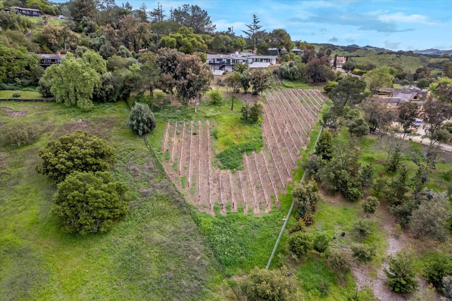 Detail Gallery Image 13 of 79 For 20550 Buena Monte Dr, San Jose,  CA 95120 - 6 Beds | 4 Baths