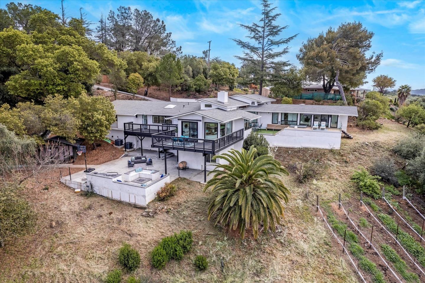 Detail Gallery Image 17 of 79 For 20550 Buena Monte Dr, San Jose,  CA 95120 - 6 Beds | 4 Baths