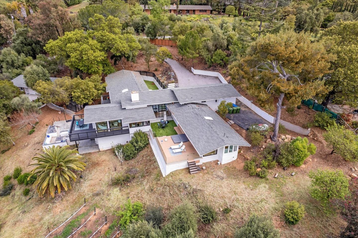 Detail Gallery Image 19 of 79 For 20550 Buena Monte Dr, San Jose,  CA 95120 - 6 Beds | 4 Baths