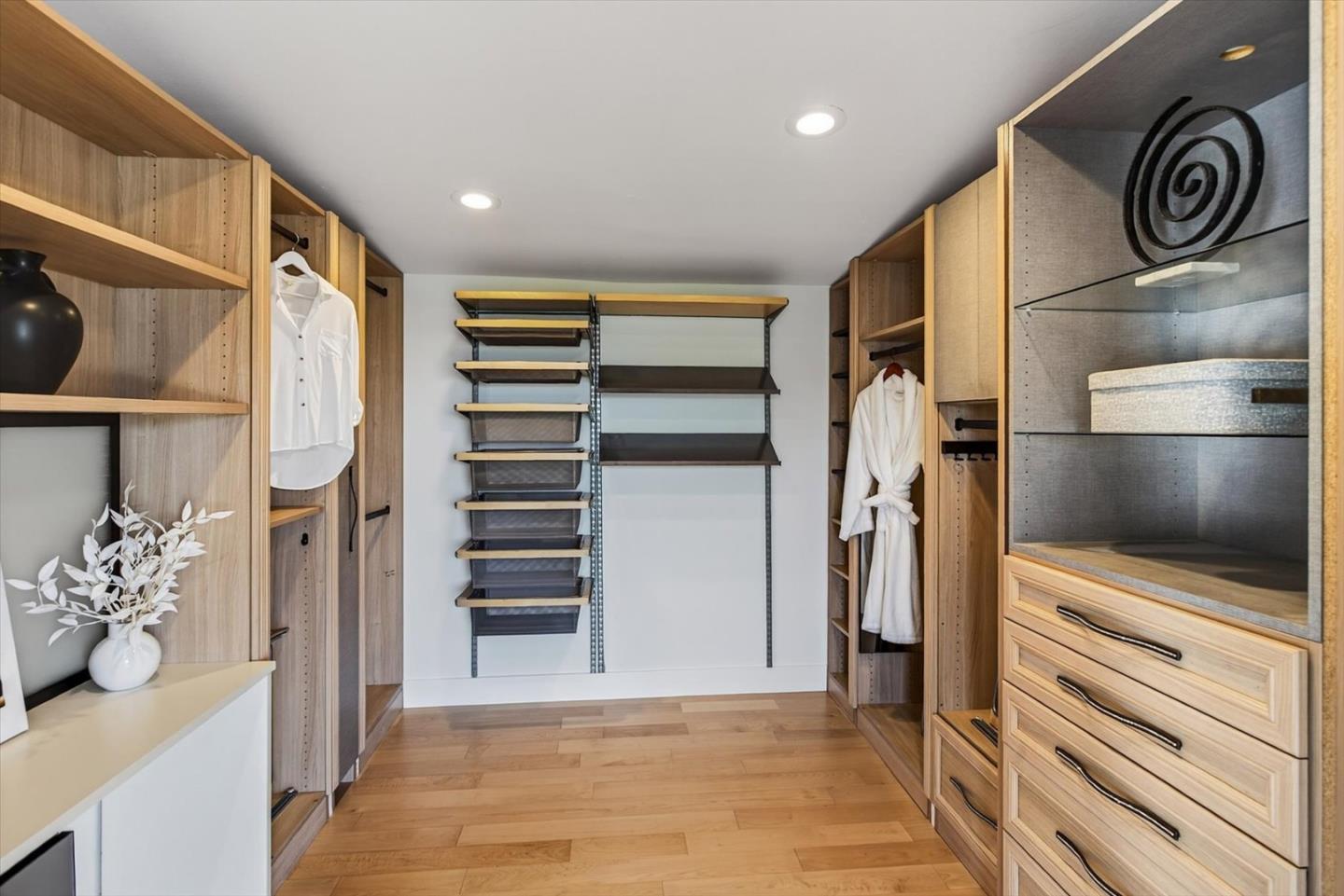 Detail Gallery Image 34 of 79 For 20550 Buena Monte Dr, San Jose,  CA 95120 - 6 Beds | 4 Baths