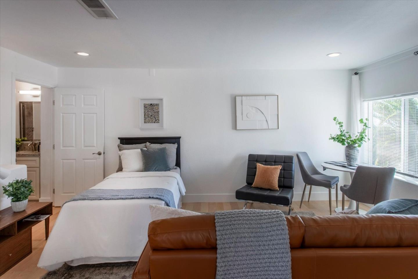 Detail Gallery Image 45 of 79 For 20550 Buena Monte Dr, San Jose,  CA 95120 - 6 Beds | 4 Baths