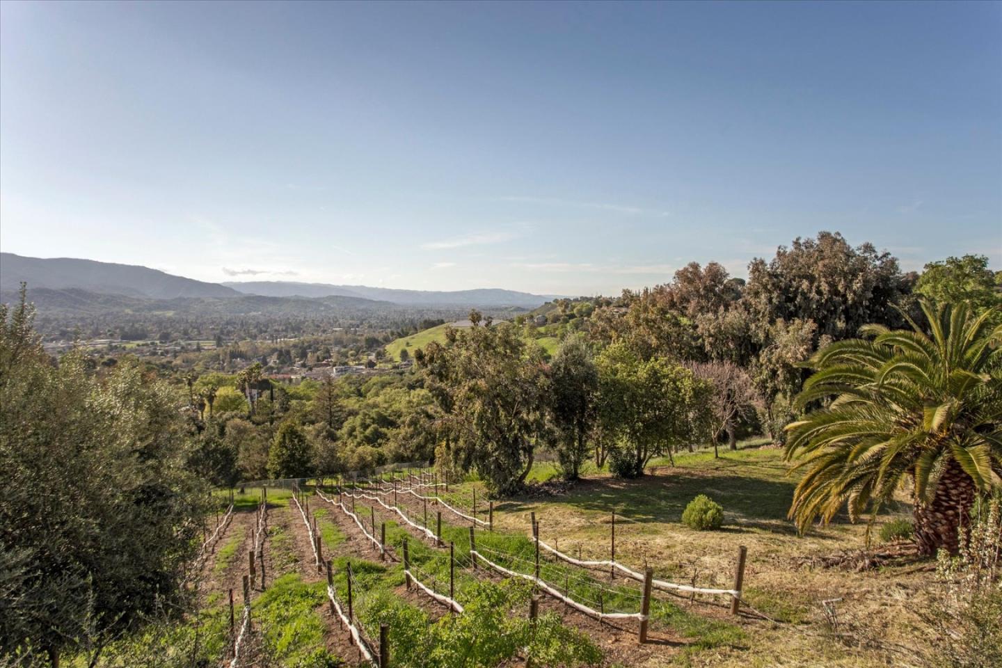 Detail Gallery Image 69 of 79 For 20550 Buena Monte Dr, San Jose,  CA 95120 - 6 Beds | 4 Baths