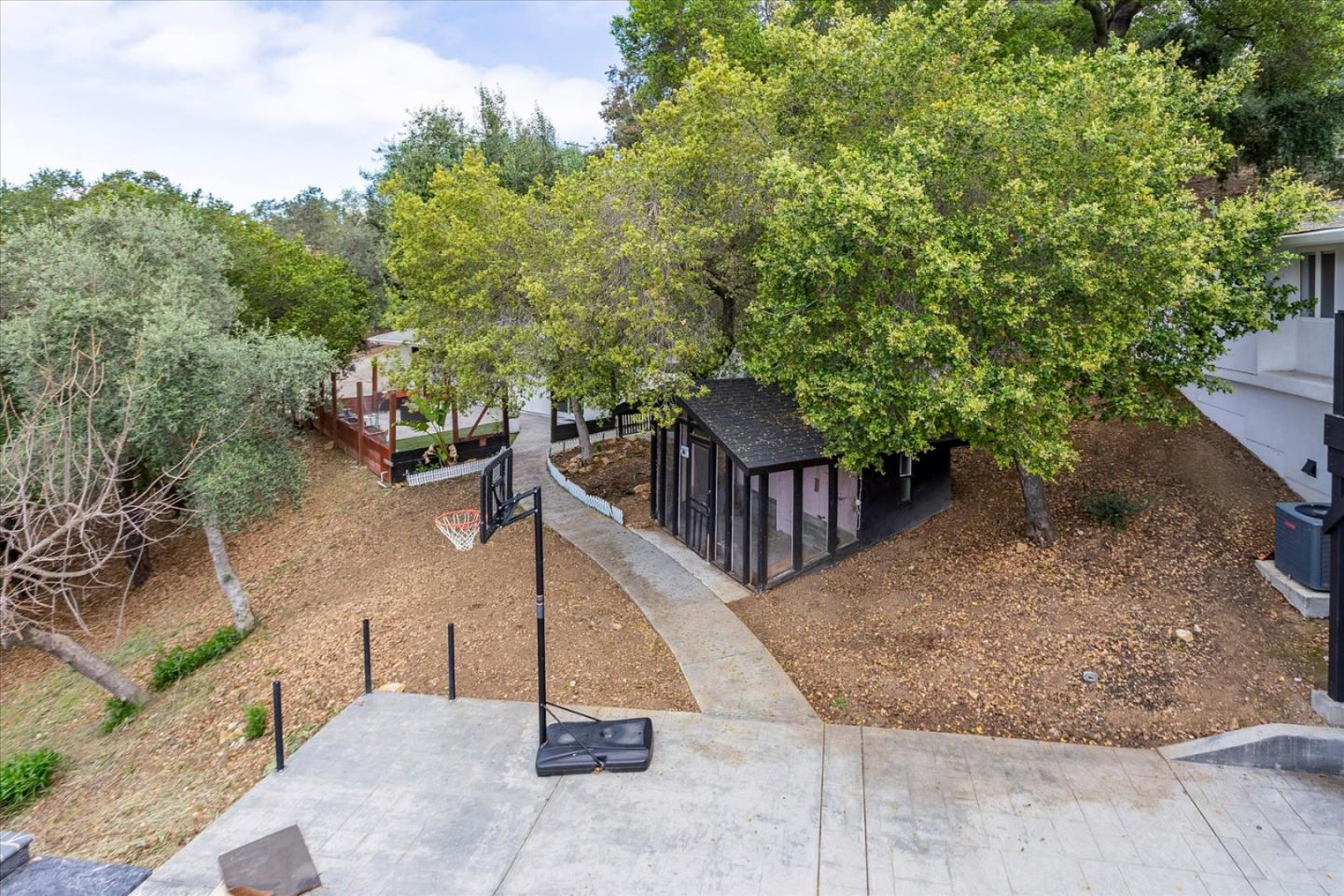 Detail Gallery Image 75 of 79 For 20550 Buena Monte Dr, San Jose,  CA 95120 - 6 Beds | 4 Baths