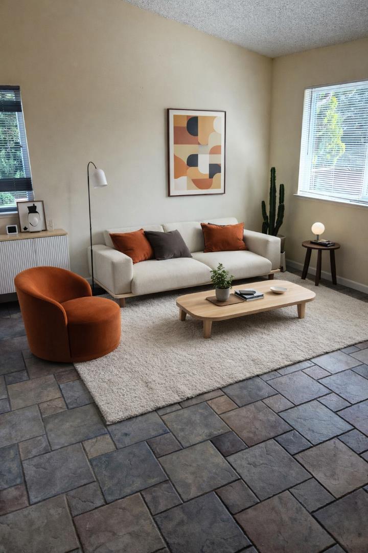 Detail Gallery Image 3 of 10 For 172 Hackamore Ln, Fremont,  CA 94539 - 2 Beds | 2 Baths