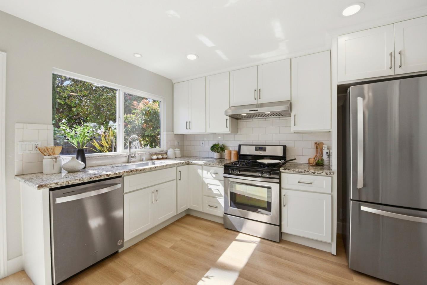 Detail Gallery Image 12 of 47 For 38173 Miller Pl, Fremont,  CA 94536 - 3 Beds | 2 Baths