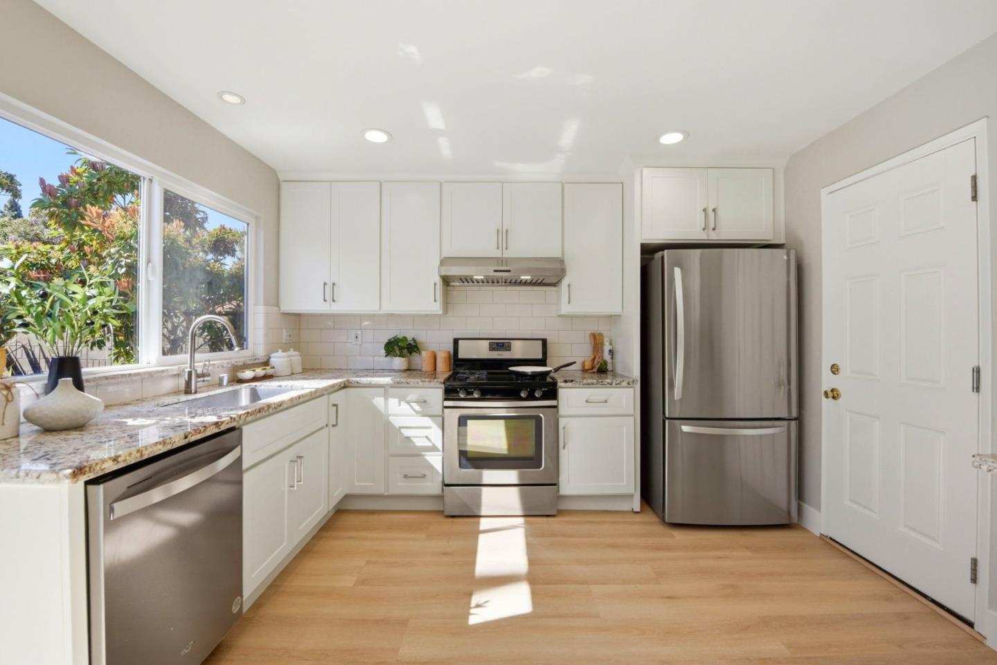 Detail Gallery Image 14 of 47 For 38173 Miller Pl, Fremont,  CA 94536 - 3 Beds | 2 Baths