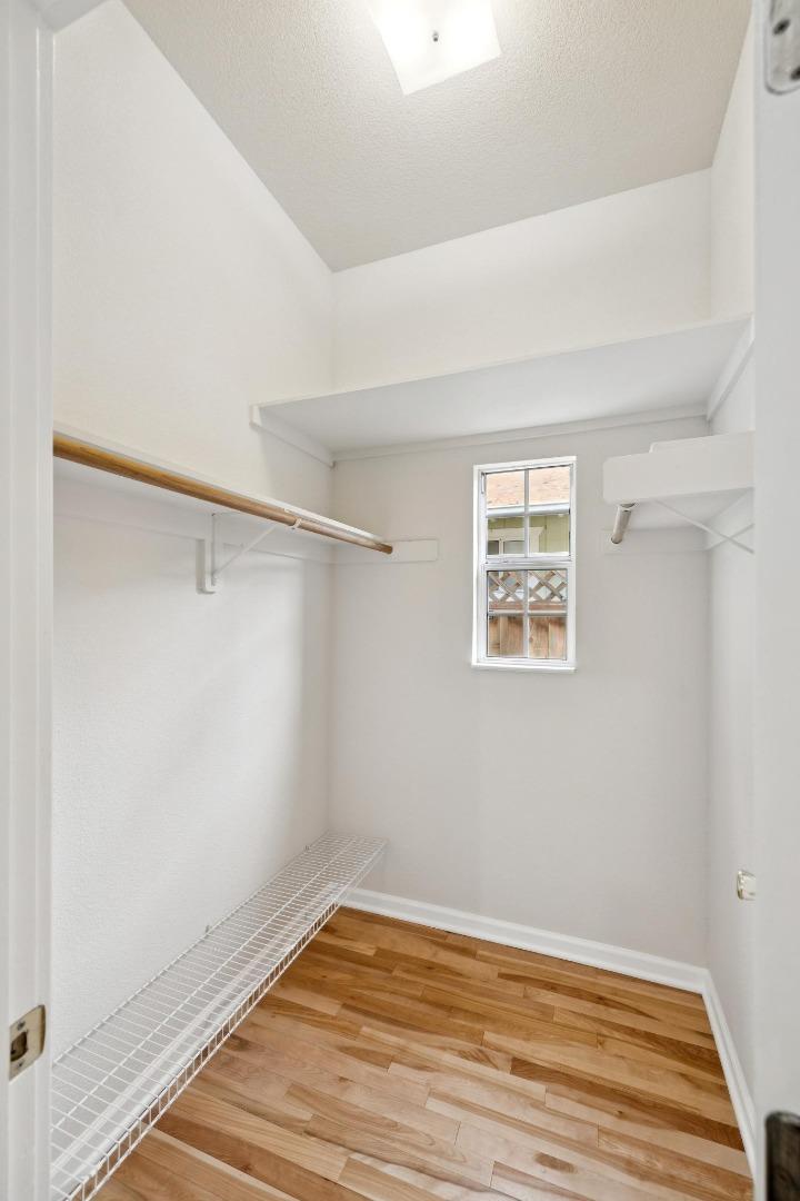 Detail Gallery Image 16 of 22 For 280 College Ave, Mountain View,  CA 94040 - 3 Beds | 2 Baths