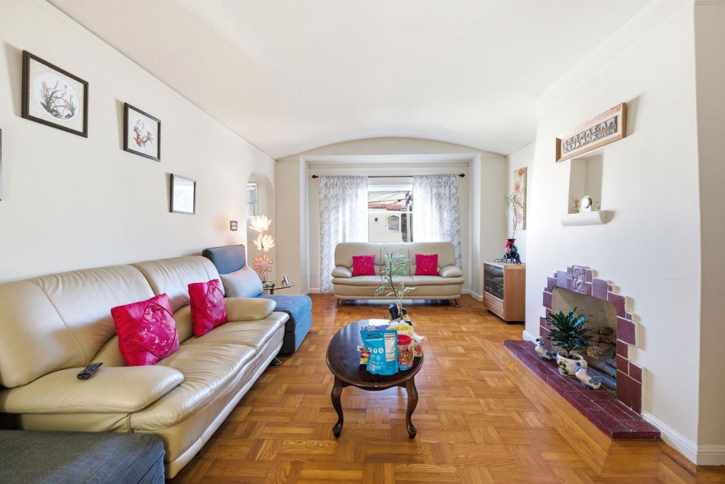 Detail Gallery Image 10 of 57 For 129 W Moltke St, Daly City,  CA 94014 - 3 Beds | 2 Baths