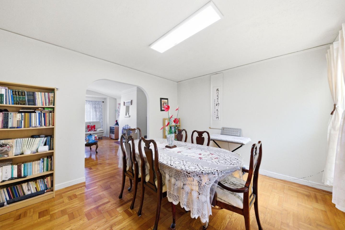 Detail Gallery Image 13 of 57 For 129 W Moltke St, Daly City,  CA 94014 - 3 Beds | 2 Baths