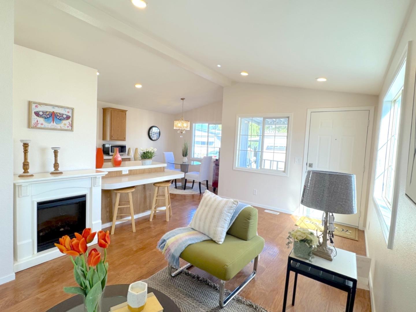 Detail Gallery Image 11 of 30 For 1240 via Jose #96,  Livermore,  CA 94551 - 2 Beds | 2 Baths