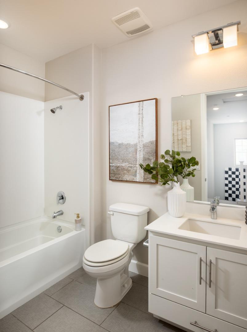 Detail Gallery Image 18 of 24 For 83 Fairchild Dr, Mountain View,  CA 94043 - 4 Beds | 3/1 Baths