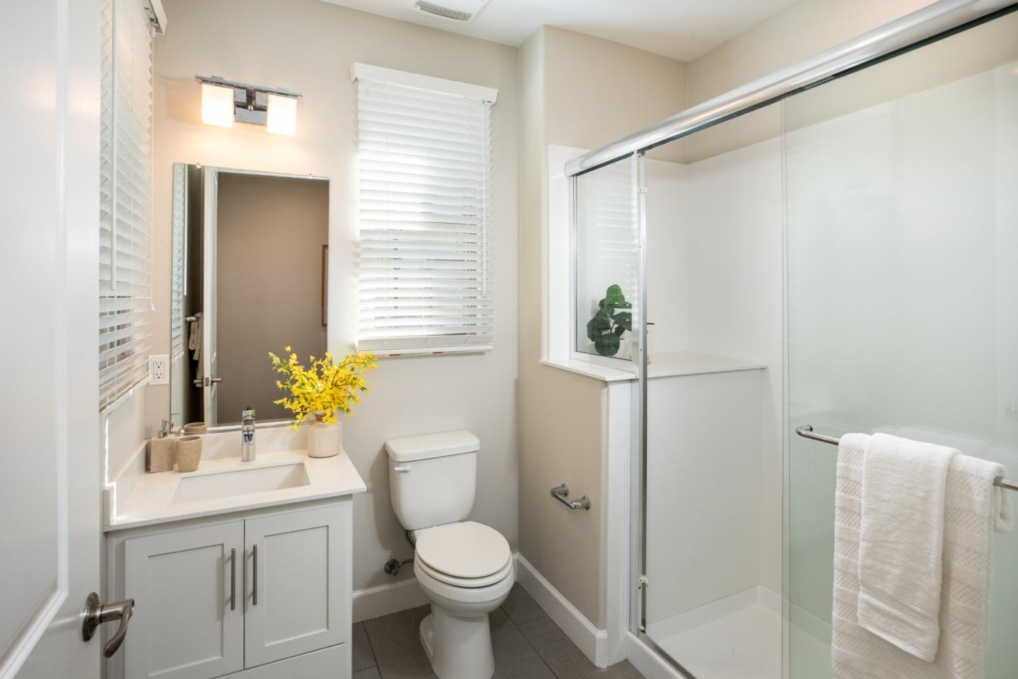 Detail Gallery Image 20 of 24 For 83 Fairchild Dr, Mountain View,  CA 94043 - 4 Beds | 3/1 Baths