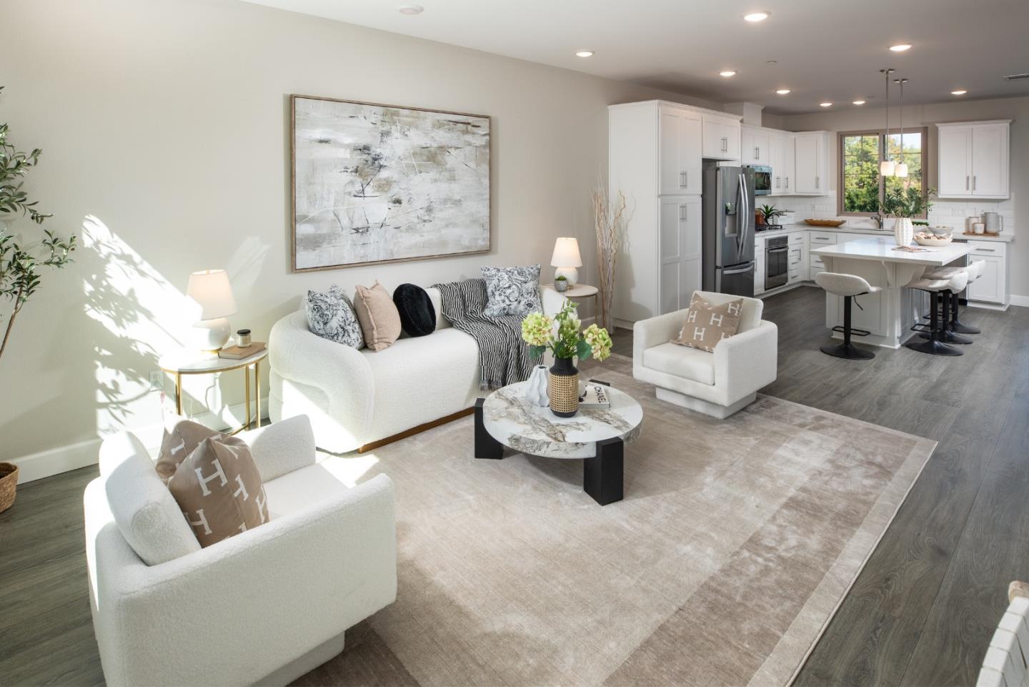 Detail Gallery Image 4 of 24 For 83 Fairchild Dr, Mountain View,  CA 94043 - 4 Beds | 3/1 Baths