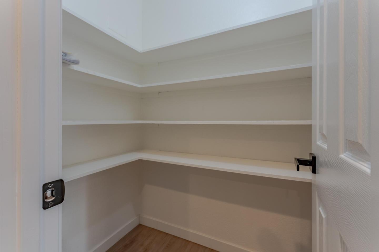 Detail Gallery Image 10 of 23 For 410 Auburn Way #19,  San Jose,  CA 95129 - 2 Beds | 1 Baths