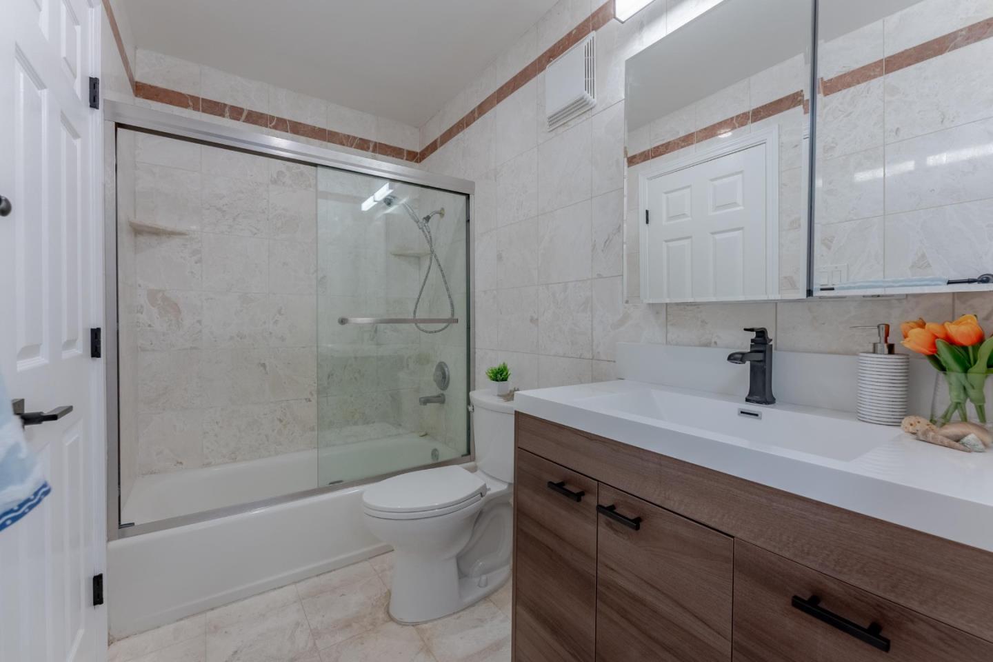 Detail Gallery Image 17 of 23 For 410 Auburn Way #19,  San Jose,  CA 95129 - 2 Beds | 1 Baths