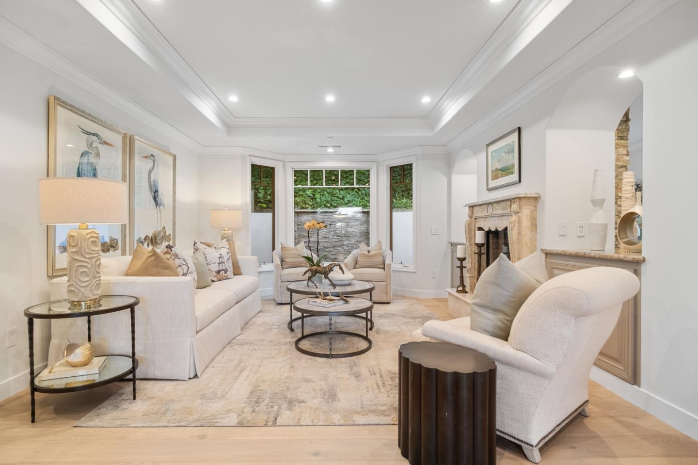 Detail Gallery Image 18 of 72 For 2260 Summit Dr, Hillsborough,  CA 94010 - 4 Beds | 3/1 Baths