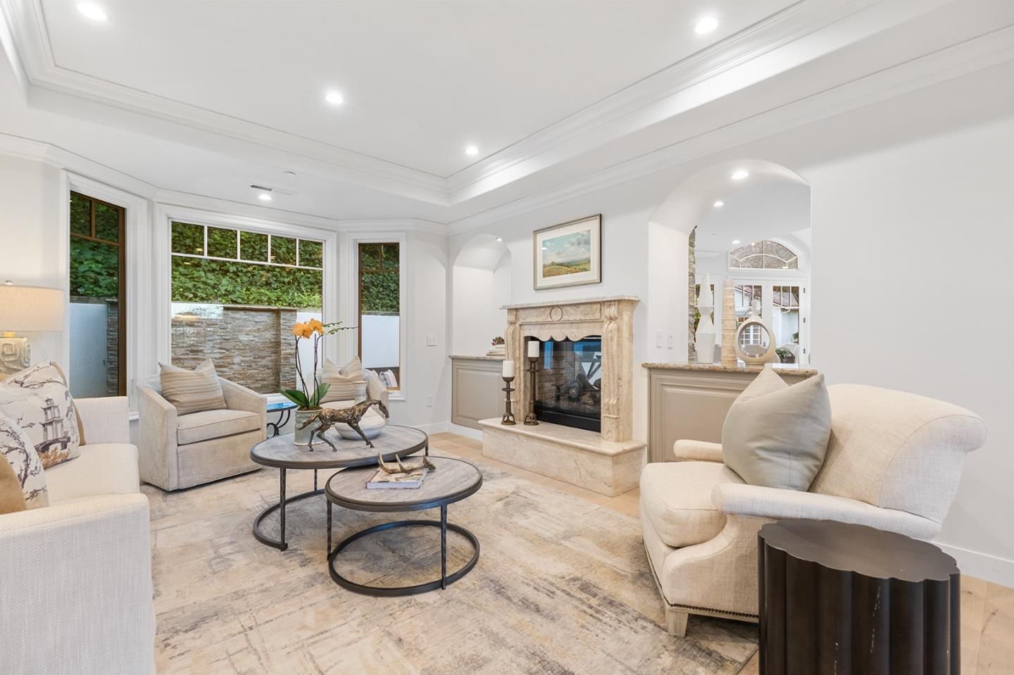 Detail Gallery Image 19 of 72 For 2260 Summit Dr, Hillsborough,  CA 94010 - 4 Beds | 3/1 Baths