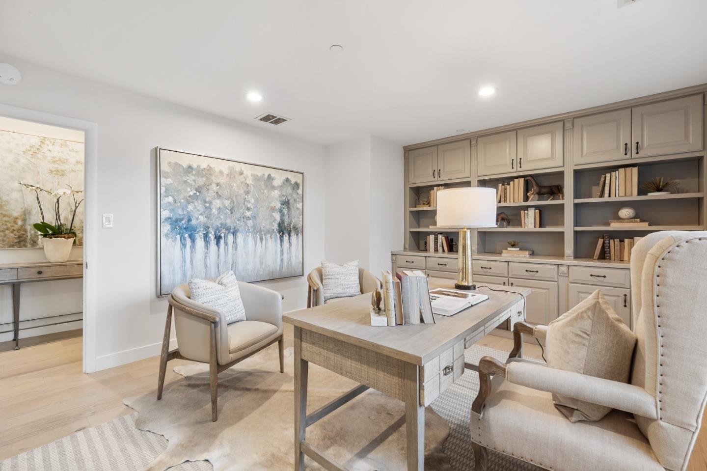 Detail Gallery Image 22 of 72 For 2260 Summit Dr, Hillsborough,  CA 94010 - 4 Beds | 3/1 Baths