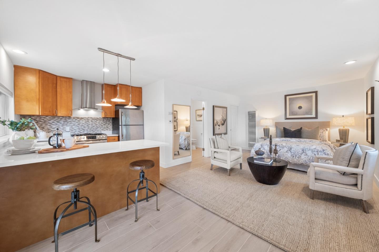 Detail Gallery Image 46 of 72 For 2260 Summit Dr, Hillsborough,  CA 94010 - 4 Beds | 3/1 Baths