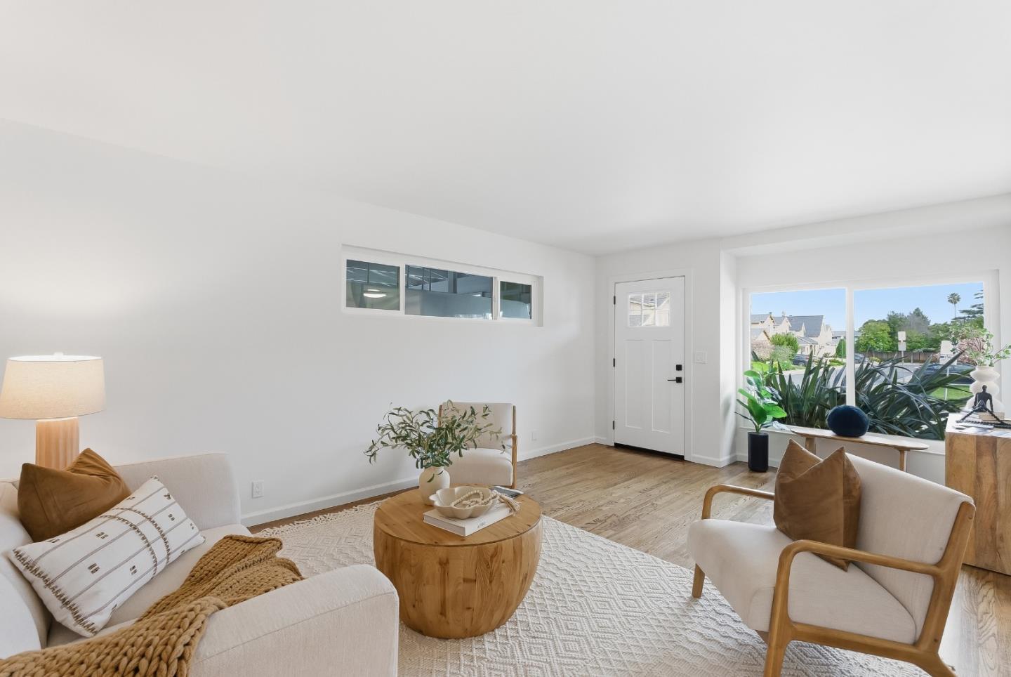 Detail Gallery Image 3 of 35 For 438-440 Waddington Ave, Sunnyvale,  CA 94085 - 2 Beds | 2 Baths