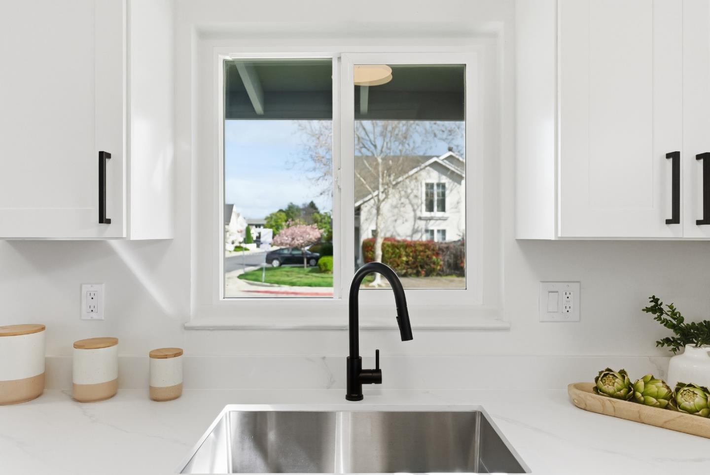 Detail Gallery Image 8 of 35 For 438-440 Waddington Ave, Sunnyvale,  CA 94085 - 2 Beds | 2 Baths