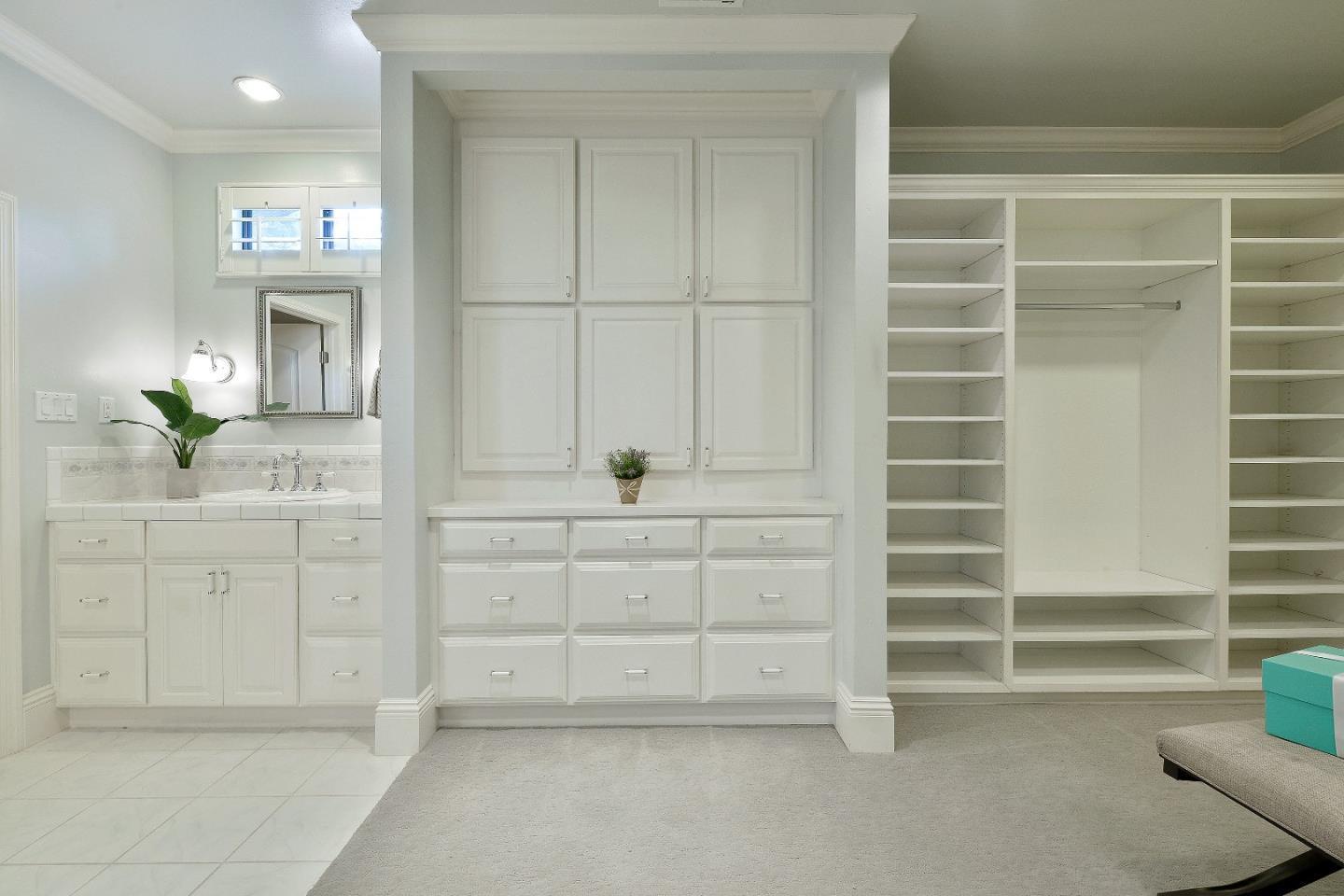 Detail Gallery Image 22 of 30 For 4 Mansion Ct #00721,  Menlo Park,  CA 94025 - 3 Beds | 3/1 Baths