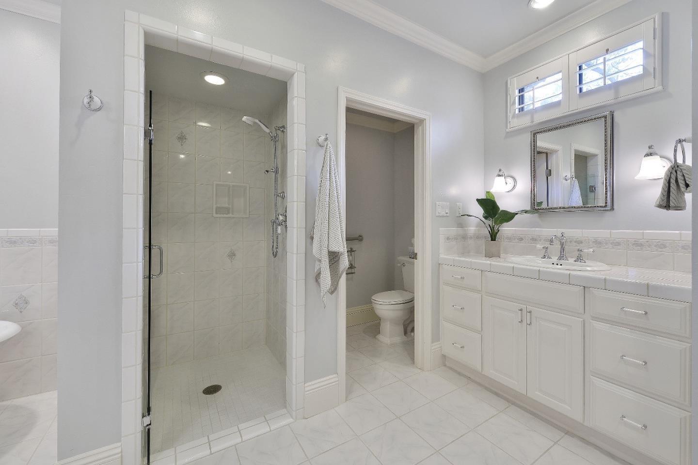 Detail Gallery Image 23 of 30 For 4 Mansion Ct #00721,  Menlo Park,  CA 94025 - 3 Beds | 3/1 Baths