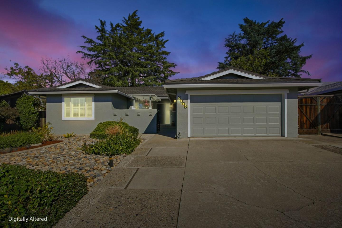 Detail Gallery Image 2 of 48 For 3908 Cherry Ave, San Jose,  CA 95118 - 4 Beds | 2/1 Baths