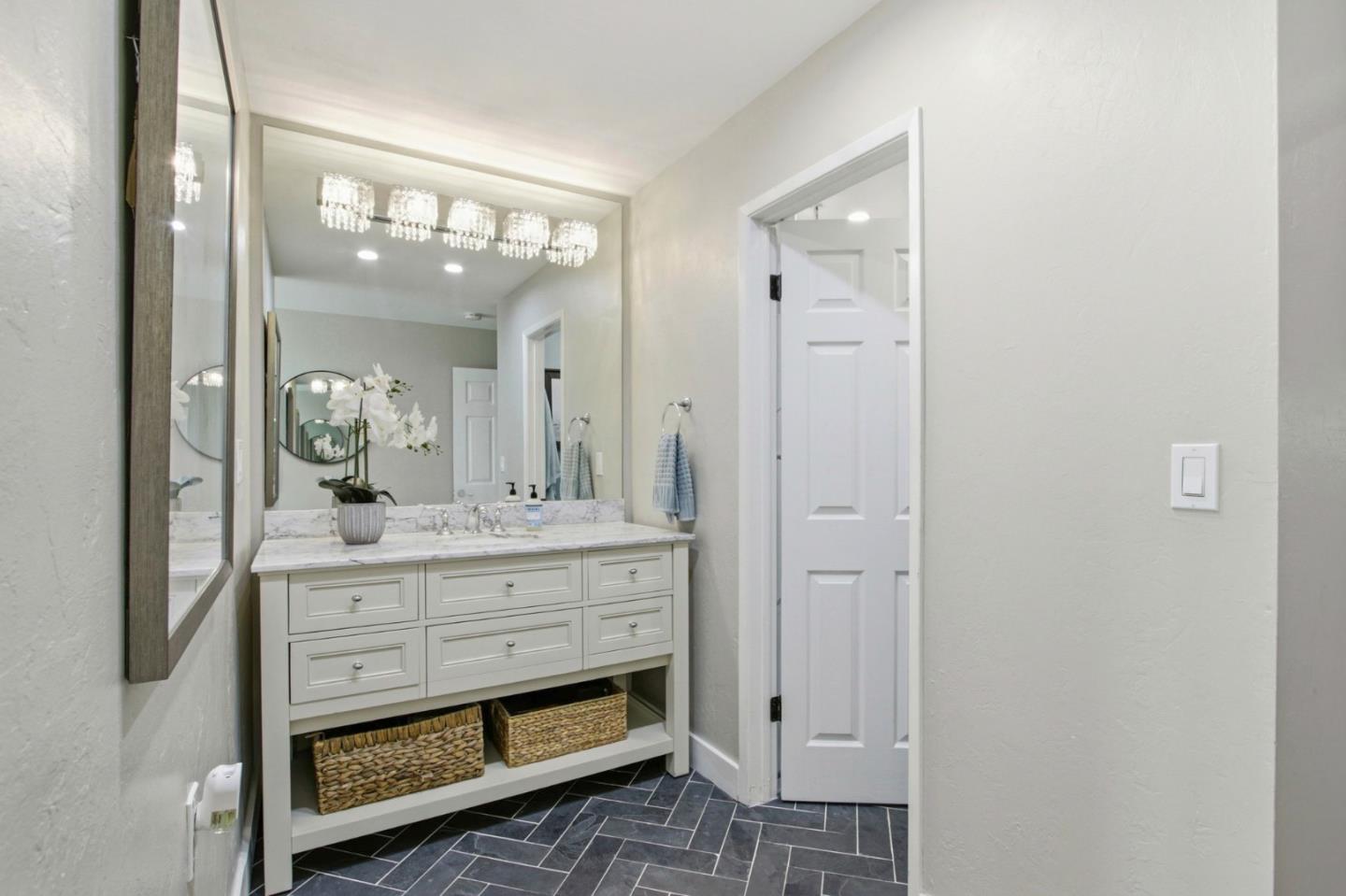 Detail Gallery Image 36 of 48 For 3908 Cherry Ave, San Jose,  CA 95118 - 4 Beds | 2/1 Baths