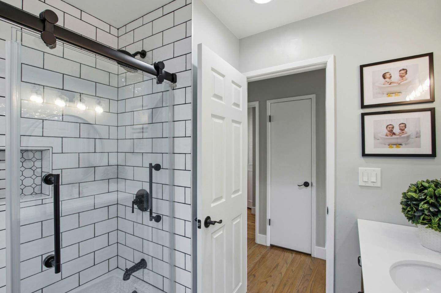 Detail Gallery Image 39 of 48 For 3908 Cherry Ave, San Jose,  CA 95118 - 4 Beds | 2/1 Baths