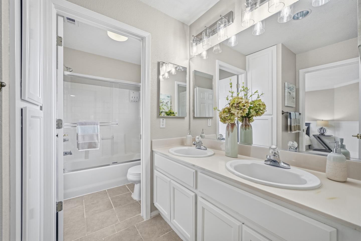 Detail Gallery Image 36 of 49 For 4480 Peacock Ct, Dublin,  CA 94568 - 4 Beds | 3 Baths