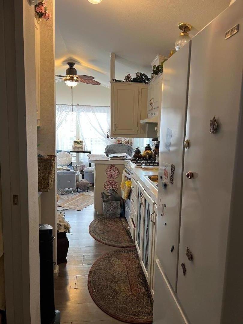 Detail Gallery Image 7 of 12 For 356 Reservation Rd #37,  Marina,  CA 93933 - 1 Beds | 1 Baths