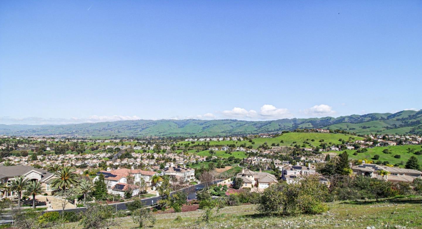 Detail Gallery Image 47 of 85 For 5765 Foligno Way, San Jose,  CA 95138 - 4 Beds | 3/1 Baths