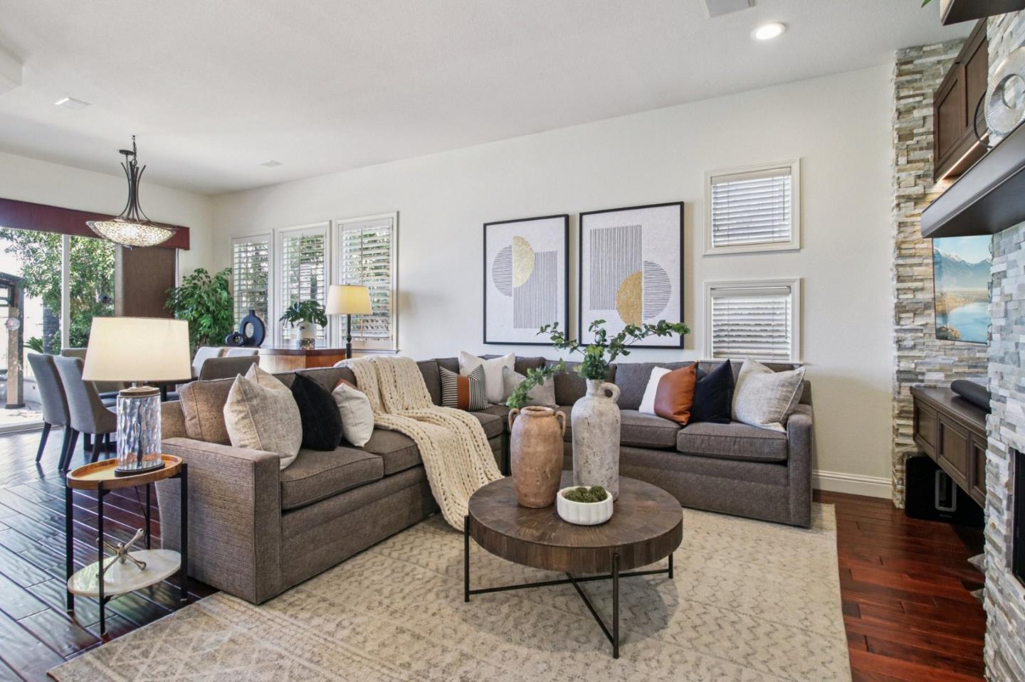 Detail Gallery Image 9 of 85 For 5765 Foligno Way, San Jose,  CA 95138 - 4 Beds | 3/1 Baths