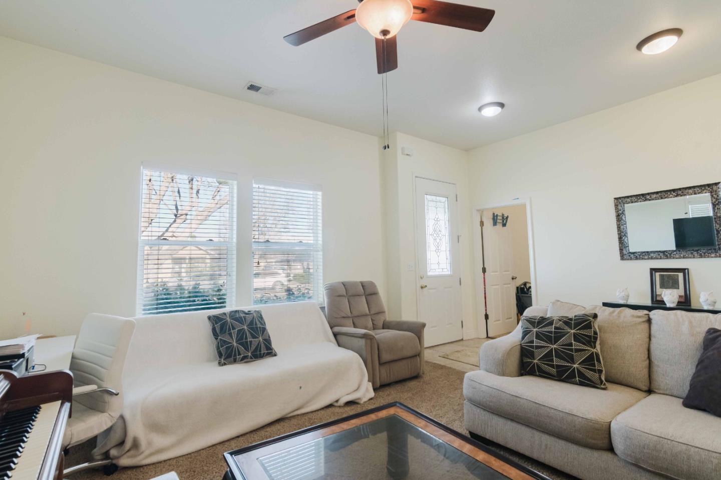 Detail Gallery Image 5 of 49 For 307 N 3rd St, King City,  CA 93930 - – Beds | – Baths