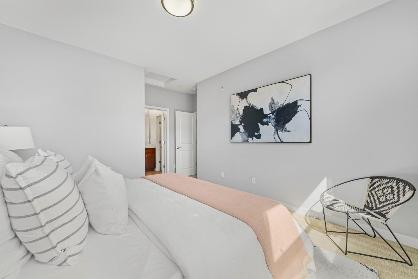 Detail Gallery Image 11 of 40 For 595 San Rivera Ter, Sunnyvale,  CA 94085 - 2 Beds | 2/1 Baths