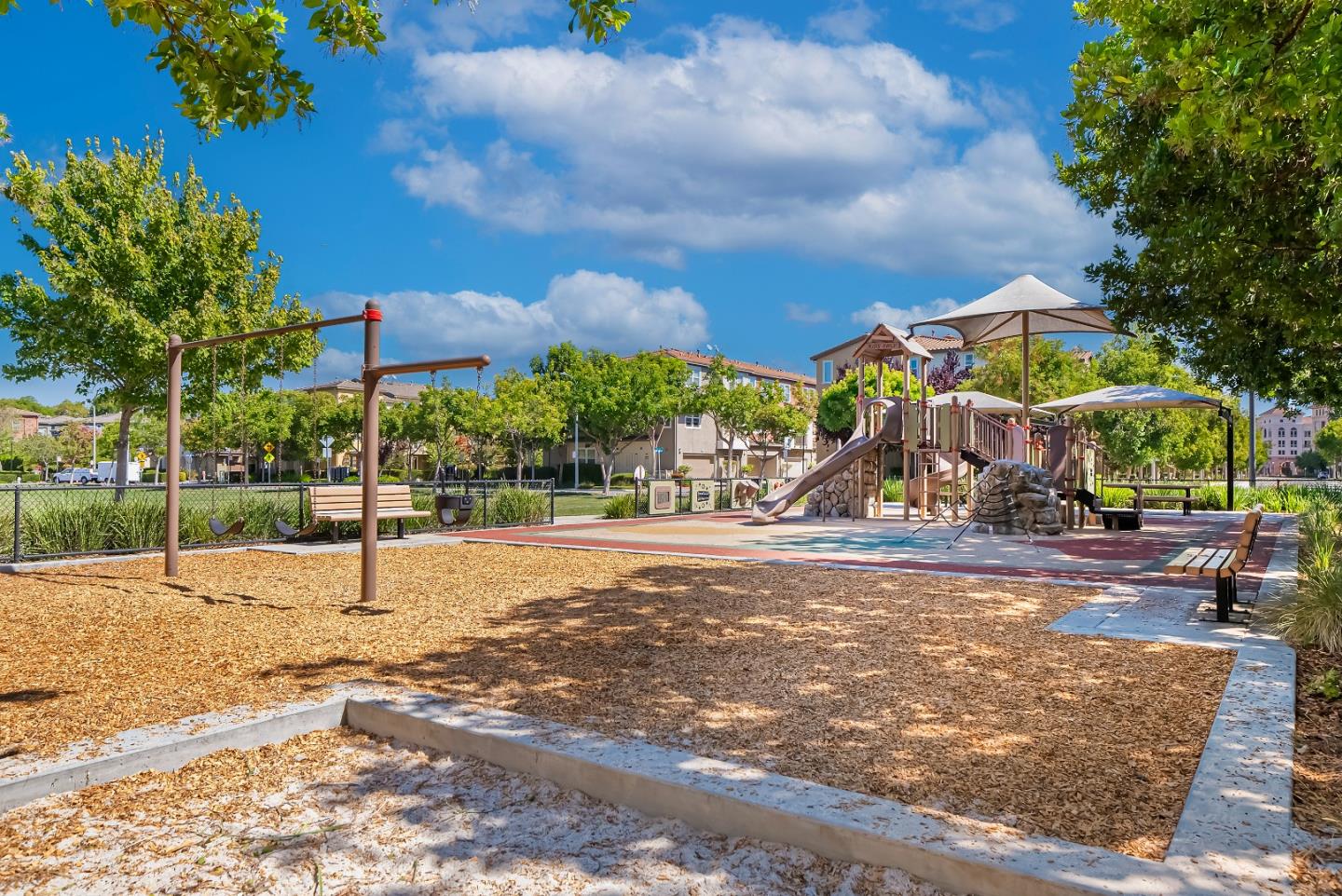 Detail Gallery Image 29 of 40 For 595 San Rivera Ter, Sunnyvale,  CA 94085 - 2 Beds | 2/1 Baths