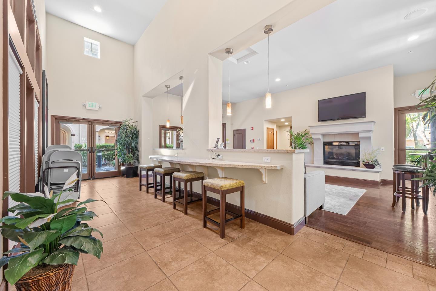 Detail Gallery Image 32 of 40 For 595 San Rivera Ter, Sunnyvale,  CA 94085 - 2 Beds | 2/1 Baths