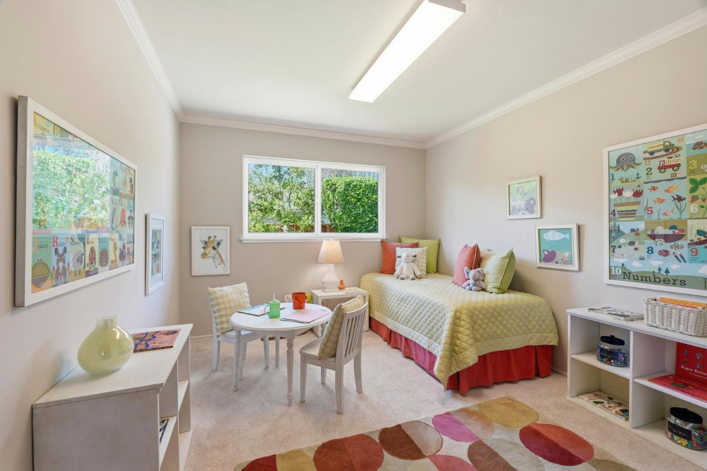 Detail Gallery Image 17 of 37 For 1474 Marlbarough Ave, Los Altos,  CA 94024 - 5 Beds | 3 Baths