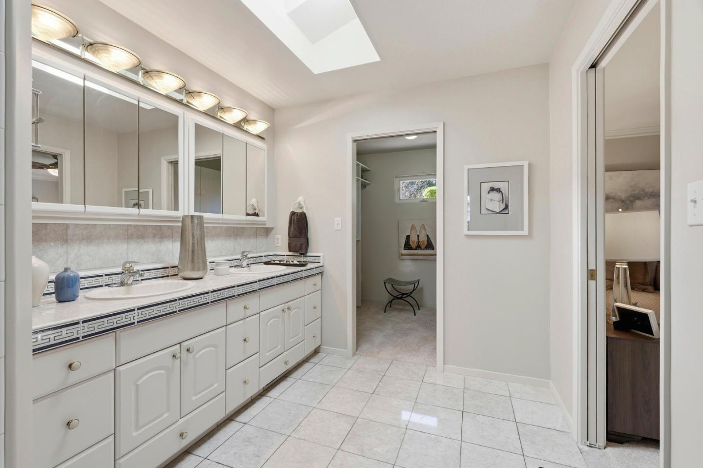 Detail Gallery Image 28 of 37 For 1474 Marlbarough Ave, Los Altos,  CA 94024 - 5 Beds | 3 Baths