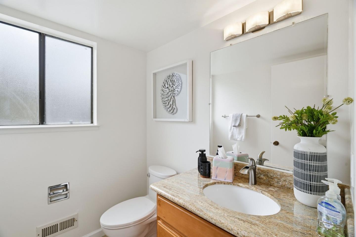 Detail Gallery Image 22 of 34 For 3647 Lufkin Ct, San Jose,  CA 95148 - 4 Beds | 2/1 Baths