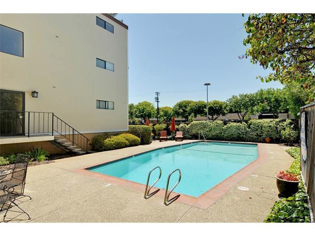 Detail Gallery Image 16 of 16 For 26 4th St #9,  Los Altos,  CA 94022 - 1 Beds | 1 Baths