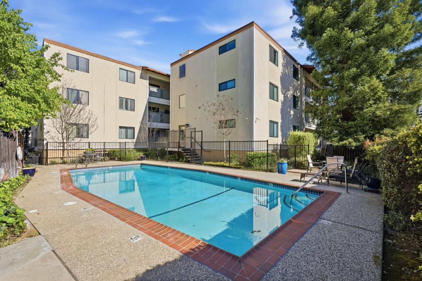 Detail Gallery Image 21 of 21 For 26 4th St #9,  Los Altos,  CA 94022 - 1 Beds | 1 Baths