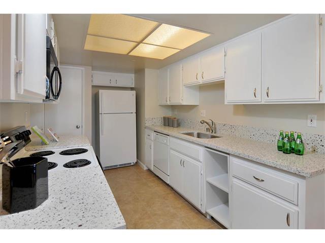 Detail Gallery Image 7 of 16 For 26 4th St #9,  Los Altos,  CA 94022 - 1 Beds | 1 Baths